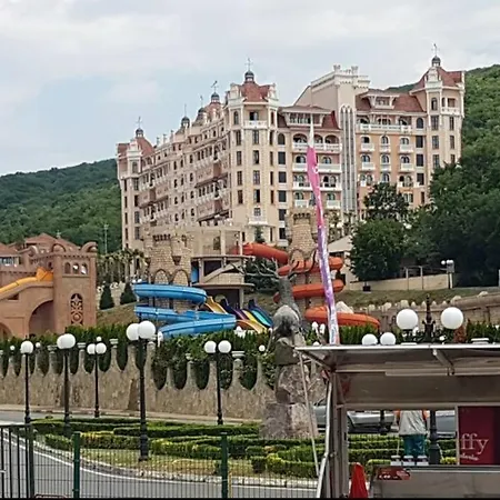 Apartment Taliana Beach Residence 아파트 엘레니테