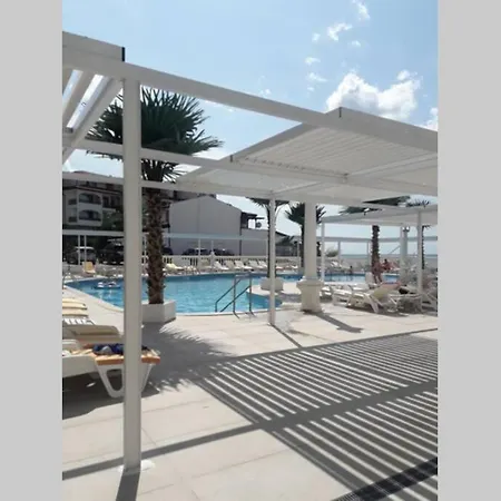 아파트 Apartment Taliana Beach Residence