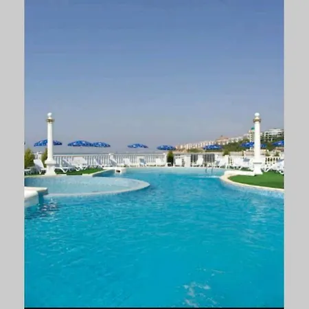 Apartment Taliana Beach Residence 아파트 엘레니테