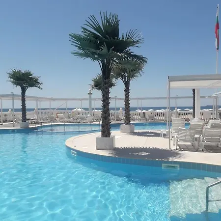 Apartment Taliana Beach Residence * 엘레니테